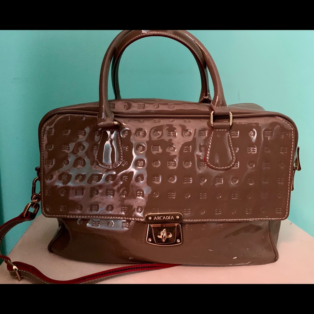 Arcadia patent satchel